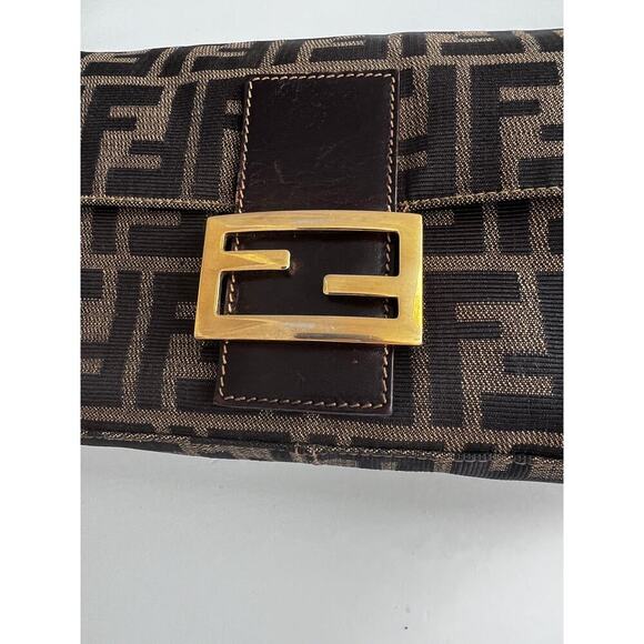 Vintage Fendi gold hardware zucca baguette - Picture 4 of 6